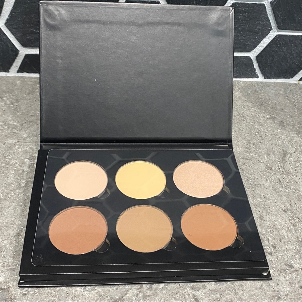 Anastasia Beverly Hills Contour Kit light to medium highlighter powder shade set - Picture 3 of 11